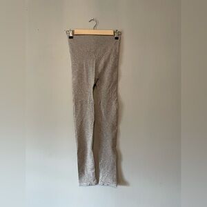 Tala Ribbed Gray Lounge Leggings NWT